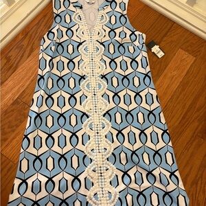 Elegant Blue Geometric Pattern Dress